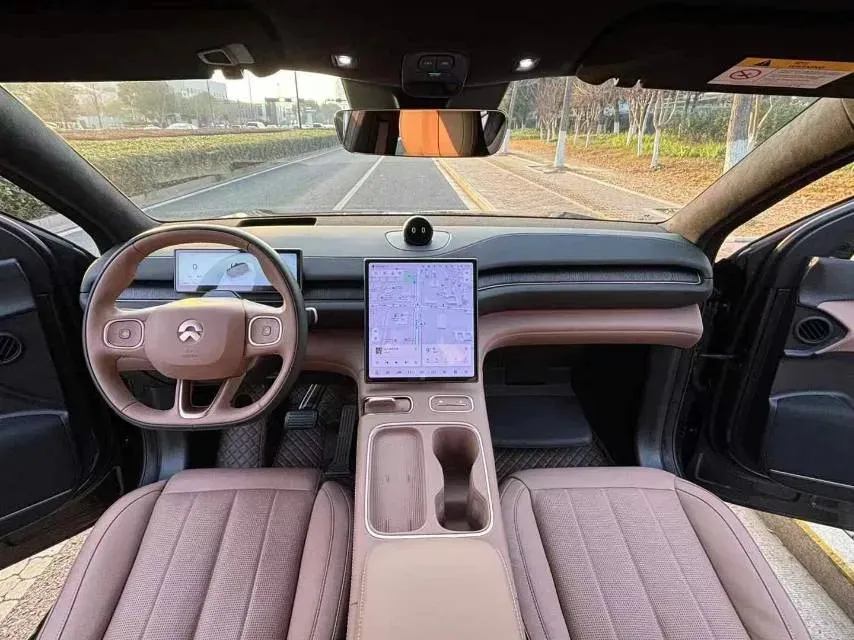 2024 NIO ES6 BEV 75KWH,autocango,china used car exporter,china ev exporter,chinese used car exporter,chinese used ev exporter