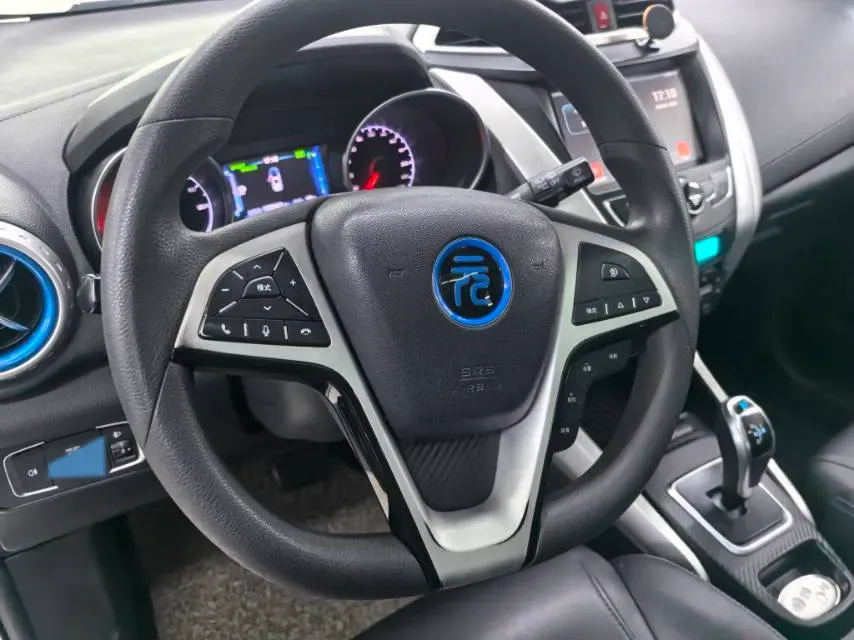 2018 BYD Yuan BEV 42KWH,autocango,china used car exporter,china ev exporter,chinese used car exporter,chinese used ev exporter