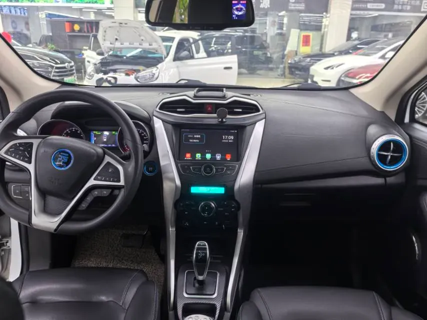 2018 BYD Yuan BEV 42KWH,autocango,china used car exporter,china ev exporter,chinese used car exporter,chinese used ev exporter