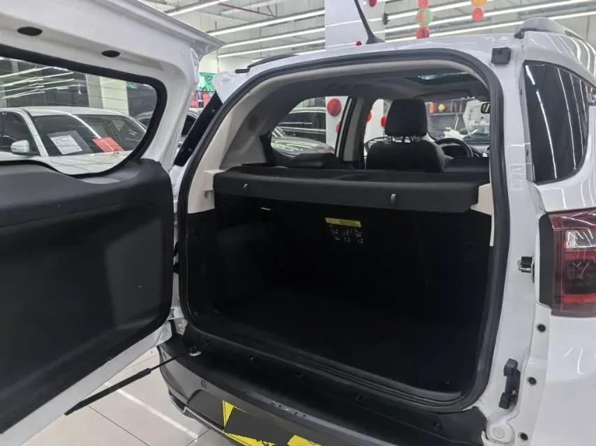 2018 BYD Yuan BEV 42KWH,autocango,china used car exporter,china ev exporter,chinese used car exporter,chinese used ev exporter