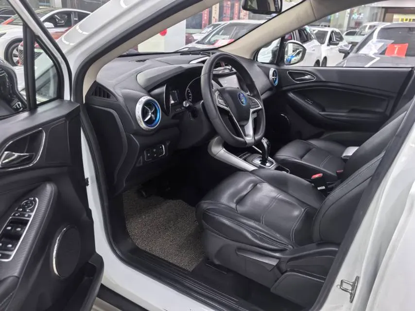 2018 BYD Yuan BEV 42KWH,autocango,china used car exporter,china ev exporter,chinese used car exporter,chinese used ev exporter