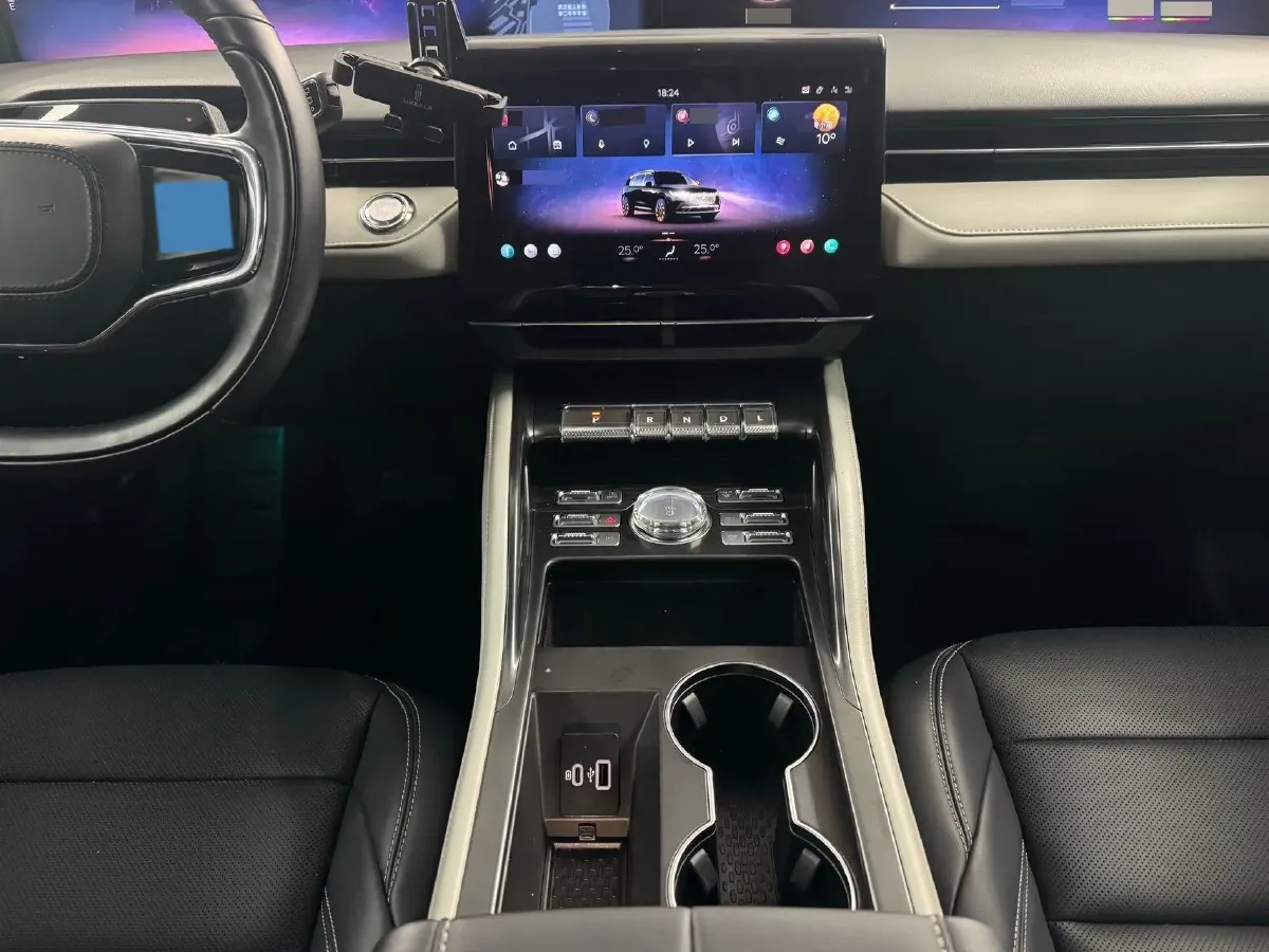 2023 Lincoln Nautilus 2.0T 261HP L4 8AT,autocango,china used car exporter,china ev exporter,chinese used car exporter,chinese used ev exporter