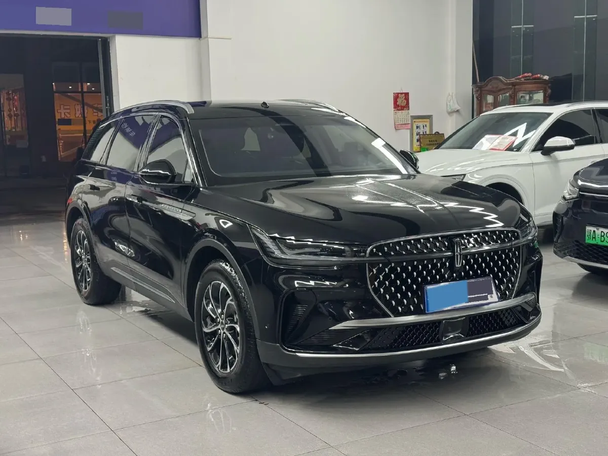 2023 Lincoln Nautilus 2.0T 261HP L4 8AT,autocango,china used car exporter,china ev exporter,chinese used car exporter,chinese used ev exporter