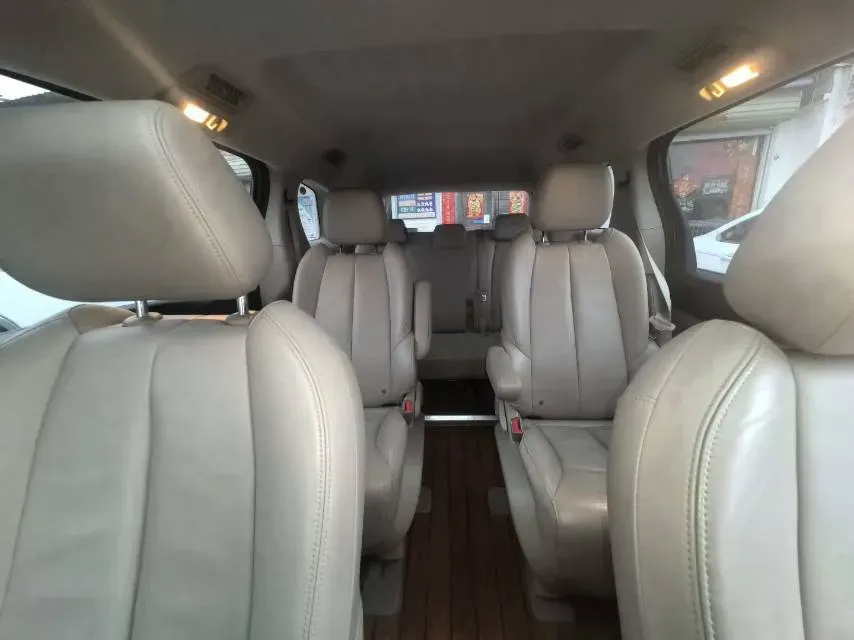 2018 Buick GL8 2.0T 260HP L4 6AT,autocango,china used car exporter,china ev exporter,chinese used car exporter,chinese used ev exporter