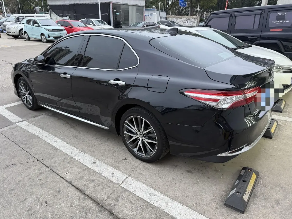 2023 Toyota Camry 2.5L 207HP L4 8AT,autocango,china used car exporter,china ev exporter,chinese used car exporter,chinese used ev exporter
