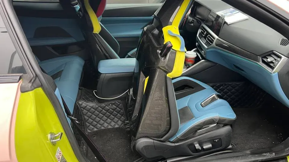 2021 BMW M4 3.0T 510HP L6 8AT,autocango,china used car exporter,china ev exporter,chinese used car exporter,chinese used ev exporter