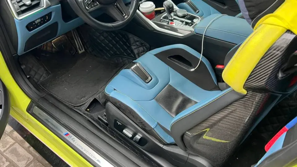 2021 BMW M4 3.0T 510HP L6 8AT,autocango,china used car exporter,china ev exporter,chinese used car exporter,chinese used ev exporter