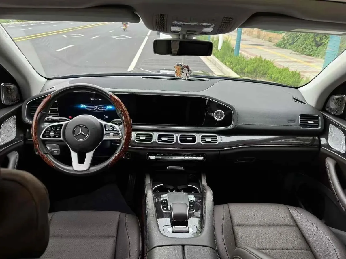 2020 Mercedes-Benz GLE Class 2.0T 258HP L4 9AT,autocango,china used car exporter,china ev exporter,chinese used car exporter,chinese used ev exporter