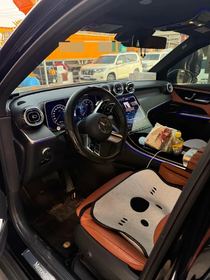 2024 Mercedes-Benz GLC Class 2.0T 204HP L4 9AT,autocango,china used car exporter,china ev exporter,chinese used car exporter,chinese used ev exporter