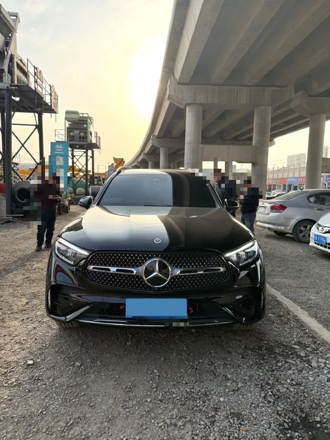 2024 Mercedes-Benz GLC Class 2.0T 204HP L4 9AT,autocango,china used car exporter,china ev exporter,chinese used car exporter,chinese used ev exporter
