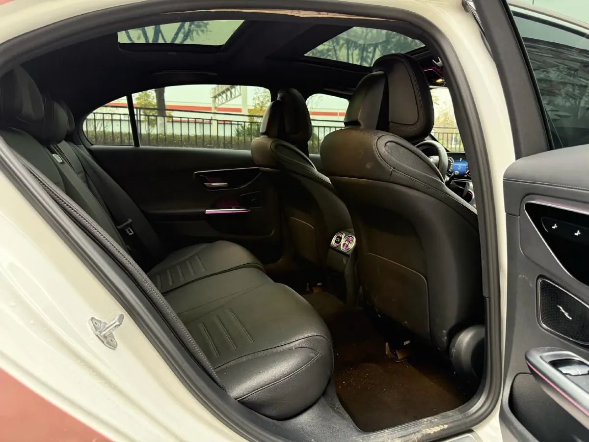 2023 Mercedes-Benz C Class 1.5T 204HP L4 9AT,autocango,china used car exporter,china ev exporter,chinese used car exporter,chinese used ev exporter