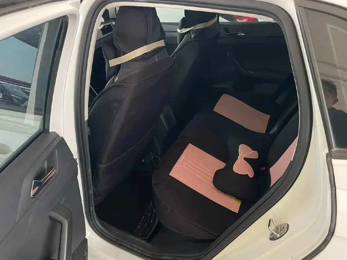 2019 Volkswagen Polo 1.5L 113HP L4 6AT,autocango,china used car exporter,china ev exporter,chinese used car exporter,chinese used ev exporter