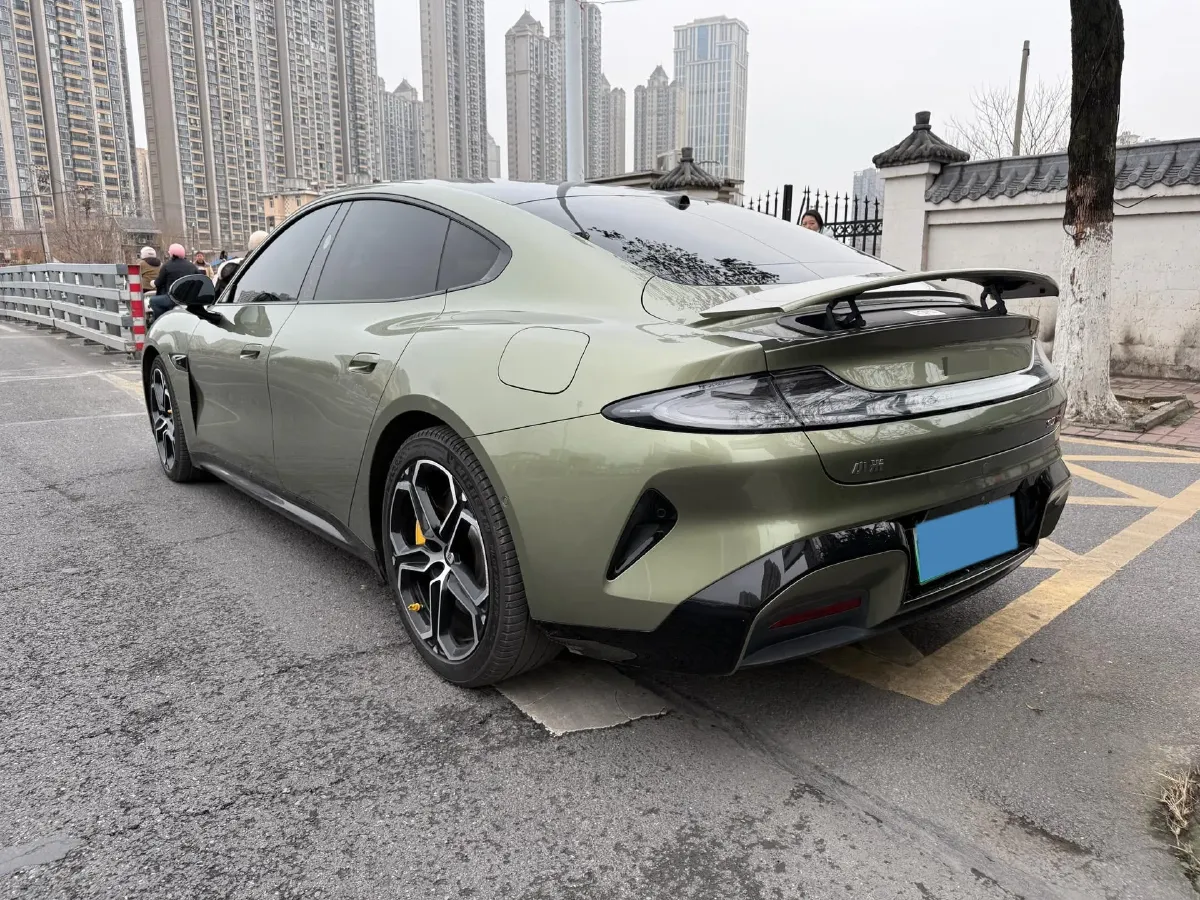 2024 MI SU7 BEV 101KWH,autocango,china used car exporter,china ev exporter,chinese used car exporter,chinese used ev exporter