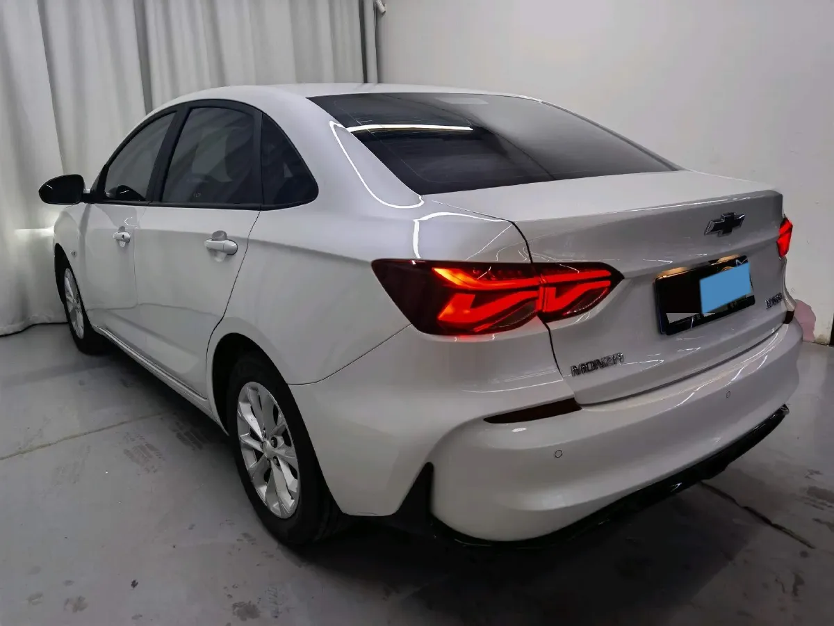 2024 Chevrolet Monza 1.5L 113HP L4 6DCT,autocango,china used car exporter,china ev exporter,chinese used car exporter,chinese used ev exporter