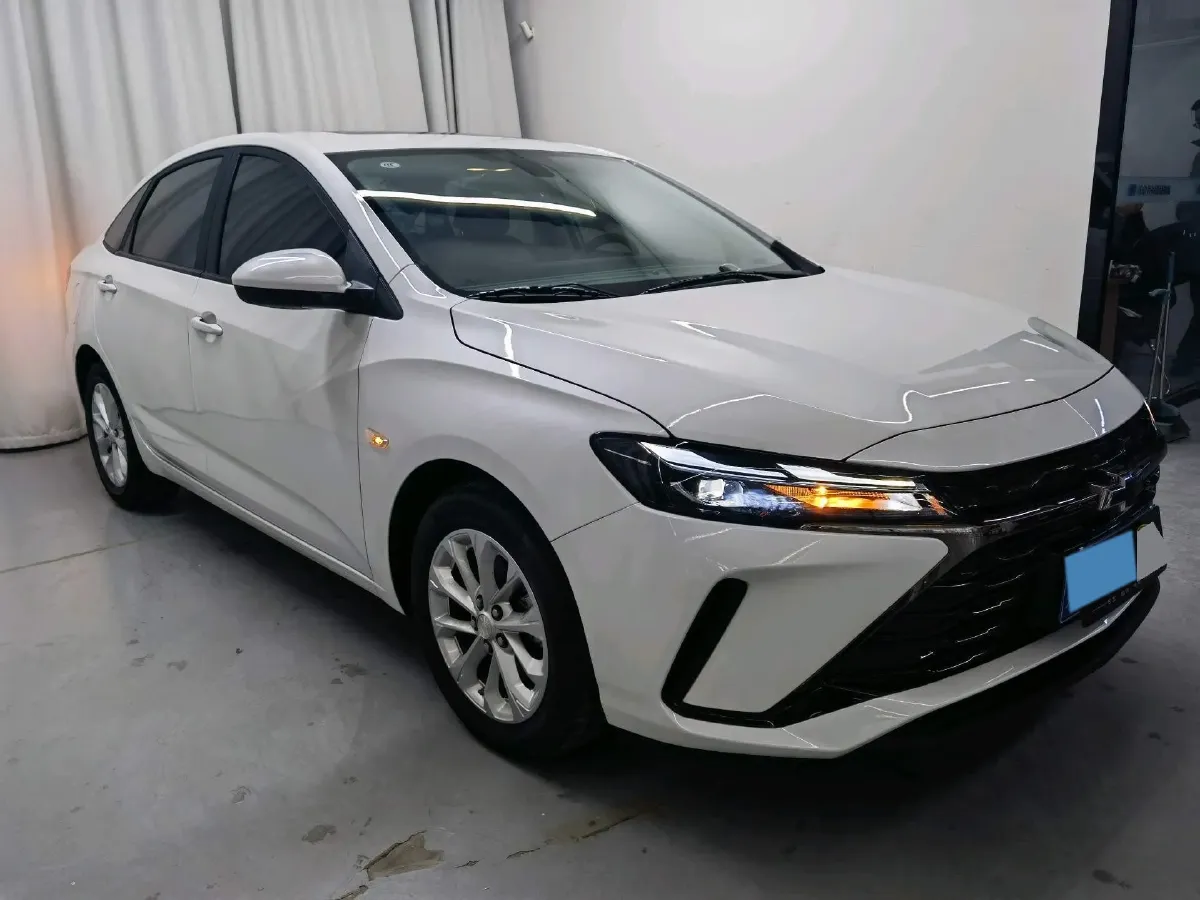 2024 Chevrolet Monza 1.5L 113HP L4 6DCT,autocango,china used car exporter,china ev exporter,chinese used car exporter,chinese used ev exporter