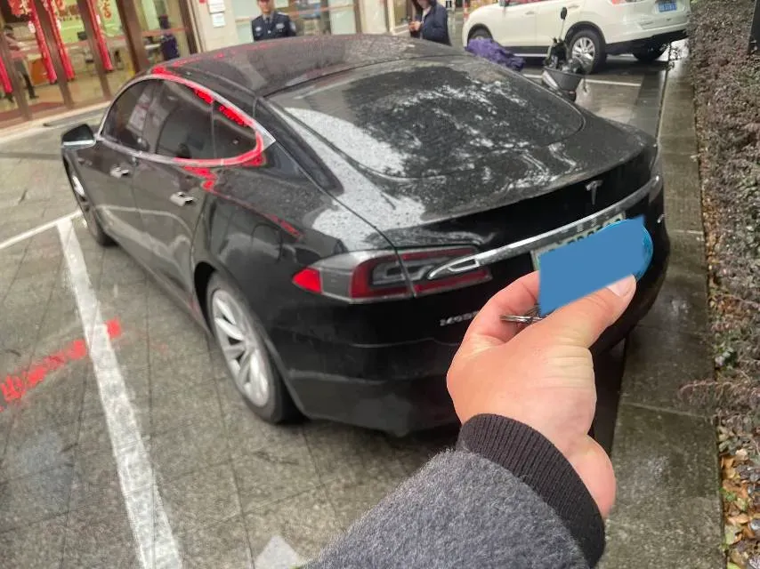 2017 Tesla Model S BEV 75KWH,autocango,china used car exporter,china ev exporter,chinese used car exporter,chinese used ev exporter