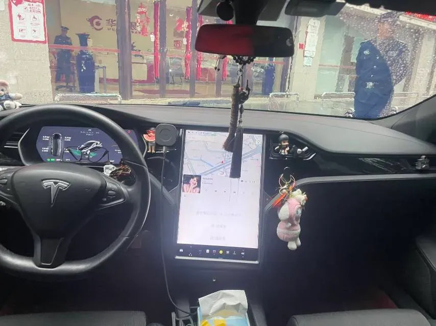 2017 Tesla Model S BEV 75KWH,autocango,china used car exporter,china ev exporter,chinese used car exporter,chinese used ev exporter