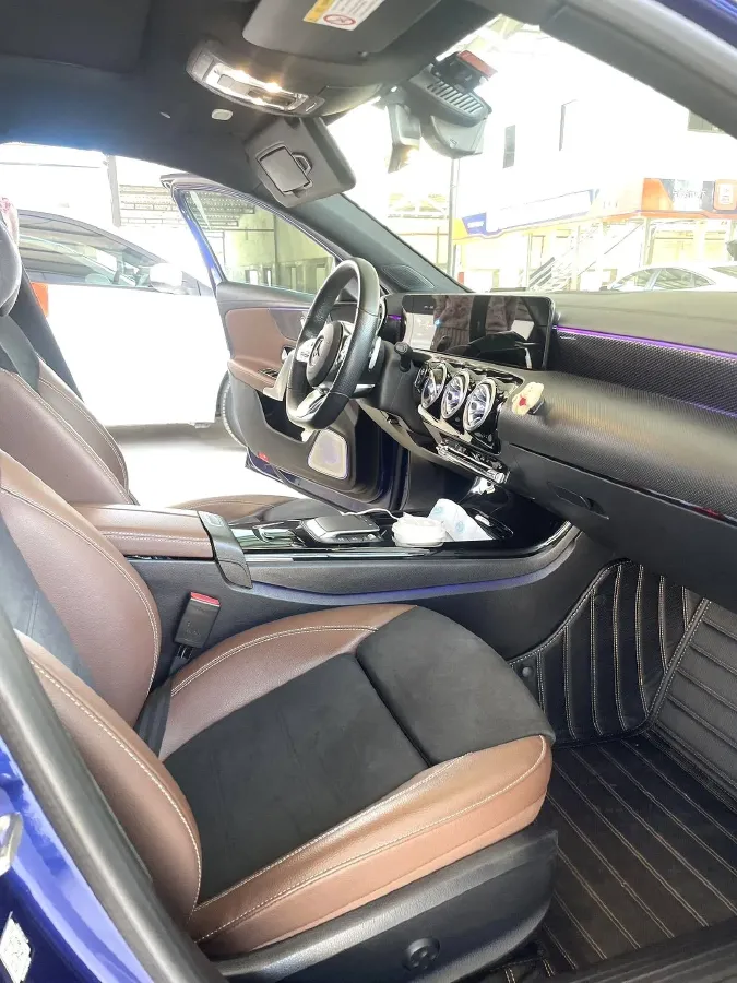 2020 Mercedes-Benz A Class 1.3T 136HP L4 7DCT,autocango,china used car exporter,china ev exporter,chinese used car exporter,chinese used ev exporter