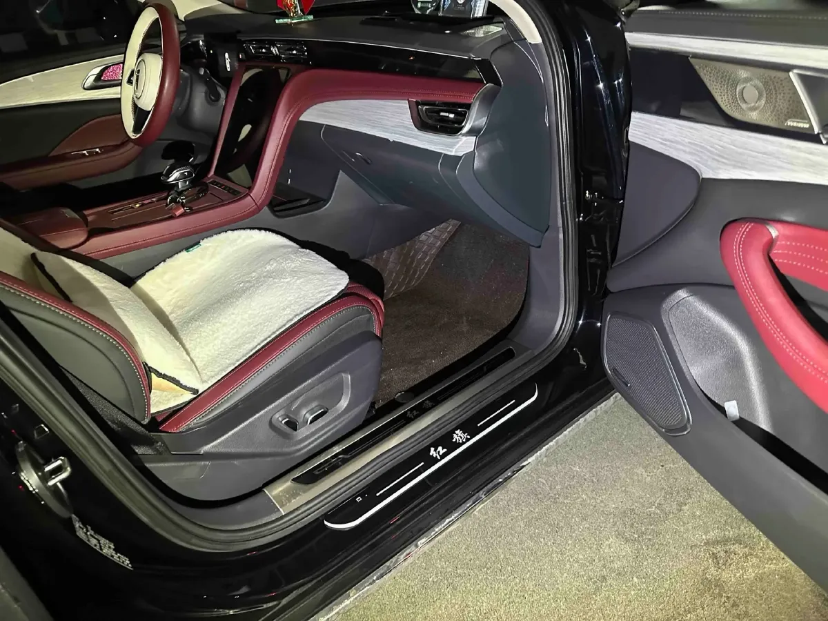 2024 HongQi H5 1.5T 169HP L4 7DCT,autocango,china used car exporter,china ev exporter,chinese used car exporter,chinese used ev exporter