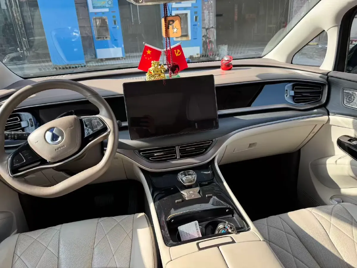 2022 Mercedes-Benz GLC Class 2.0T 197HP L4 9AT,autocango,china used car exporter,china ev exporter,chinese used car exporter,chinese used ev exporter