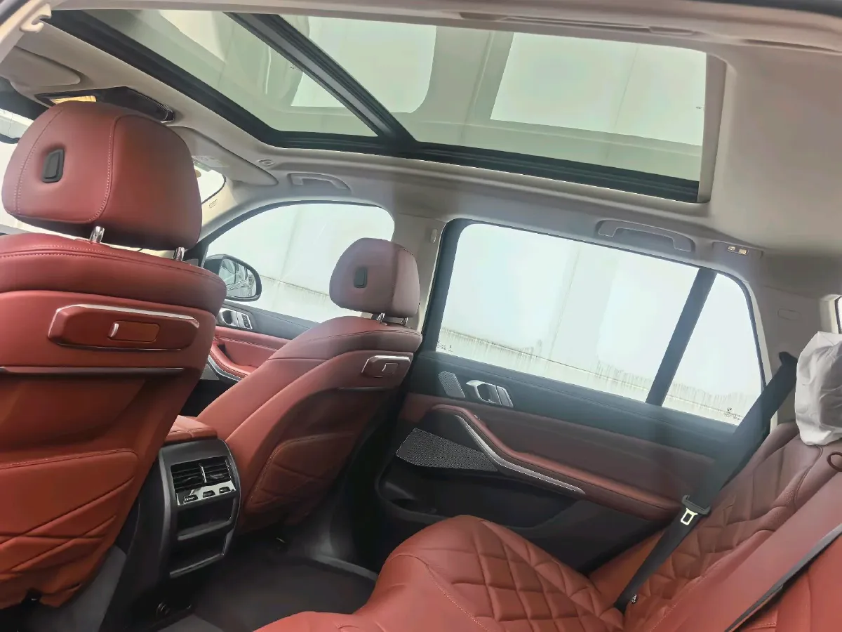 2025 BMW X5 2.0T 258HP L4 8AT,autocango,china used car exporter,china ev exporter,chinese used car exporter,chinese used ev exporter