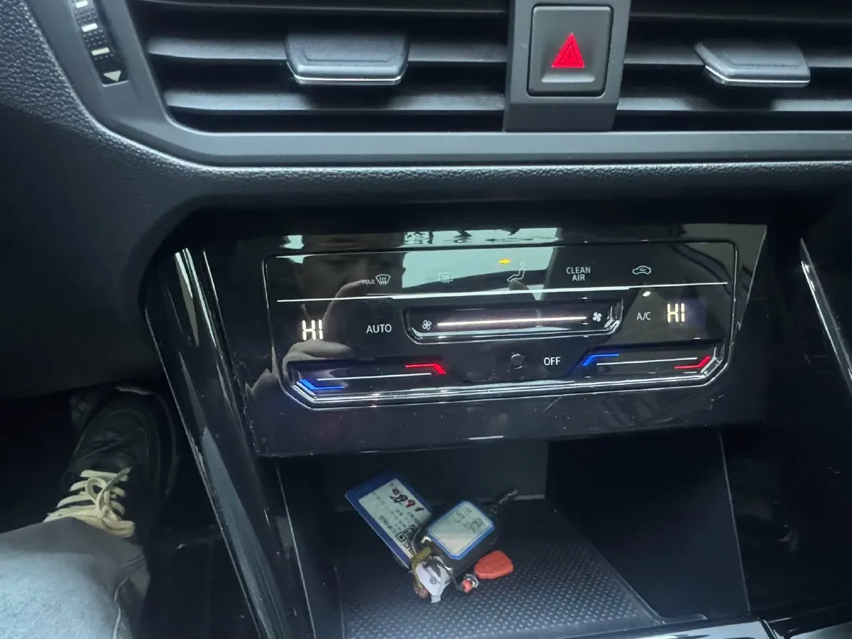 2021 Volkswagen Tayron 1.4T 150HP L4 7DCT,autocango,china used car exporter,china ev exporter,chinese used car exporter,chinese used ev exporter