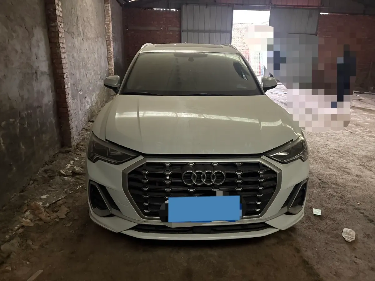 2022 Audi Q3 1.4T 150HP L4 7DCT,autocango,china used car exporter,china ev exporter,chinese used car exporter,chinese used ev exporter