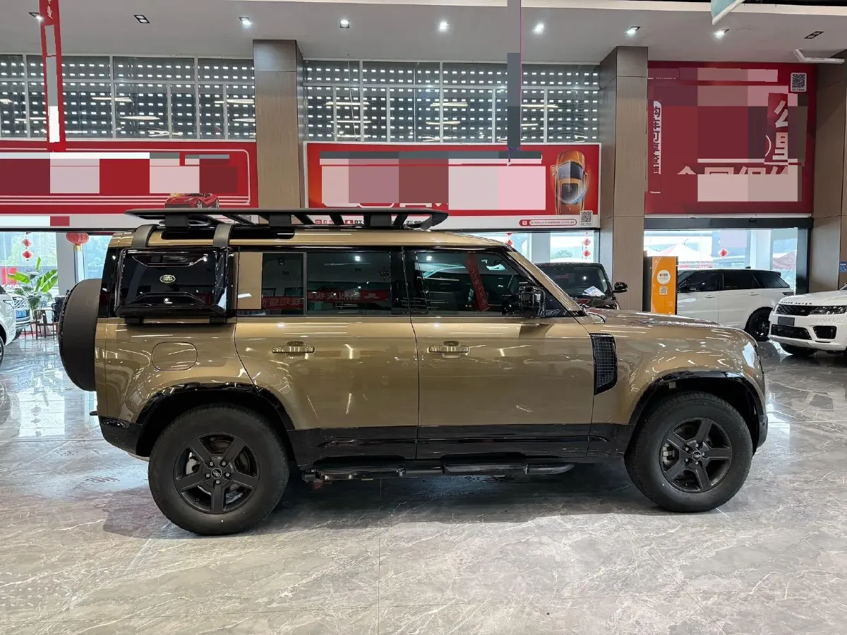 2023 Land Rover Defender 3.0T 400HP L6 8AT,autocango,china used car exporter,china ev exporter,chinese used car exporter,chinese used ev exporter