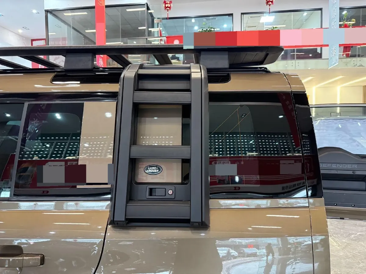 2023 Land Rover Defender 3.0T 400HP L6 8AT,autocango,china used car exporter,china ev exporter,chinese used car exporter,chinese used ev exporter