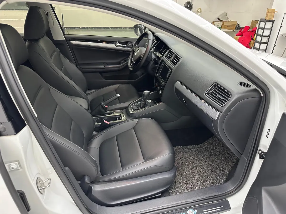 2018 Volkswagen Sagitar 1.2T 110HP L4 7DCT,autocango,china used car exporter,china ev exporter,chinese used car exporter,chinese used ev exporter