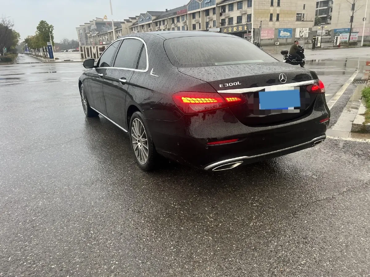 2022 Mercedes-Benz E Class 2.0T 197HP L4 9AT,autocango,china used car exporter,china ev exporter,chinese used car exporter,chinese used ev exporter
