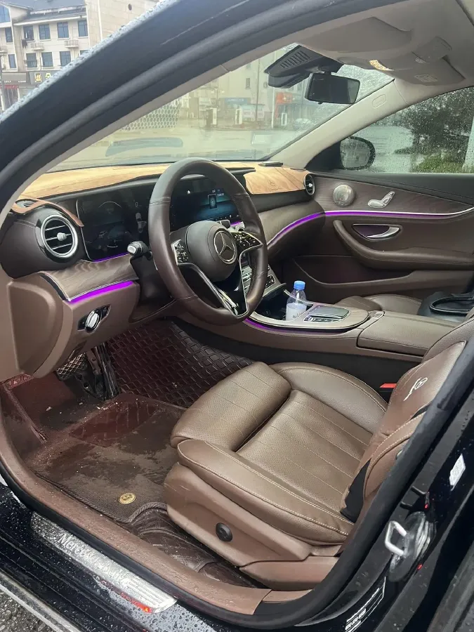 2022 Mercedes-Benz E Class 2.0T 197HP L4 9AT,autocango,china used car exporter,china ev exporter,chinese used car exporter,chinese used ev exporter
