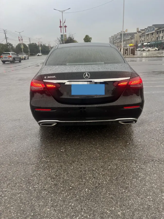 2022 Mercedes-Benz E Class 2.0T 197HP L4 9AT,autocango,china used car exporter,china ev exporter,chinese used car exporter,chinese used ev exporter