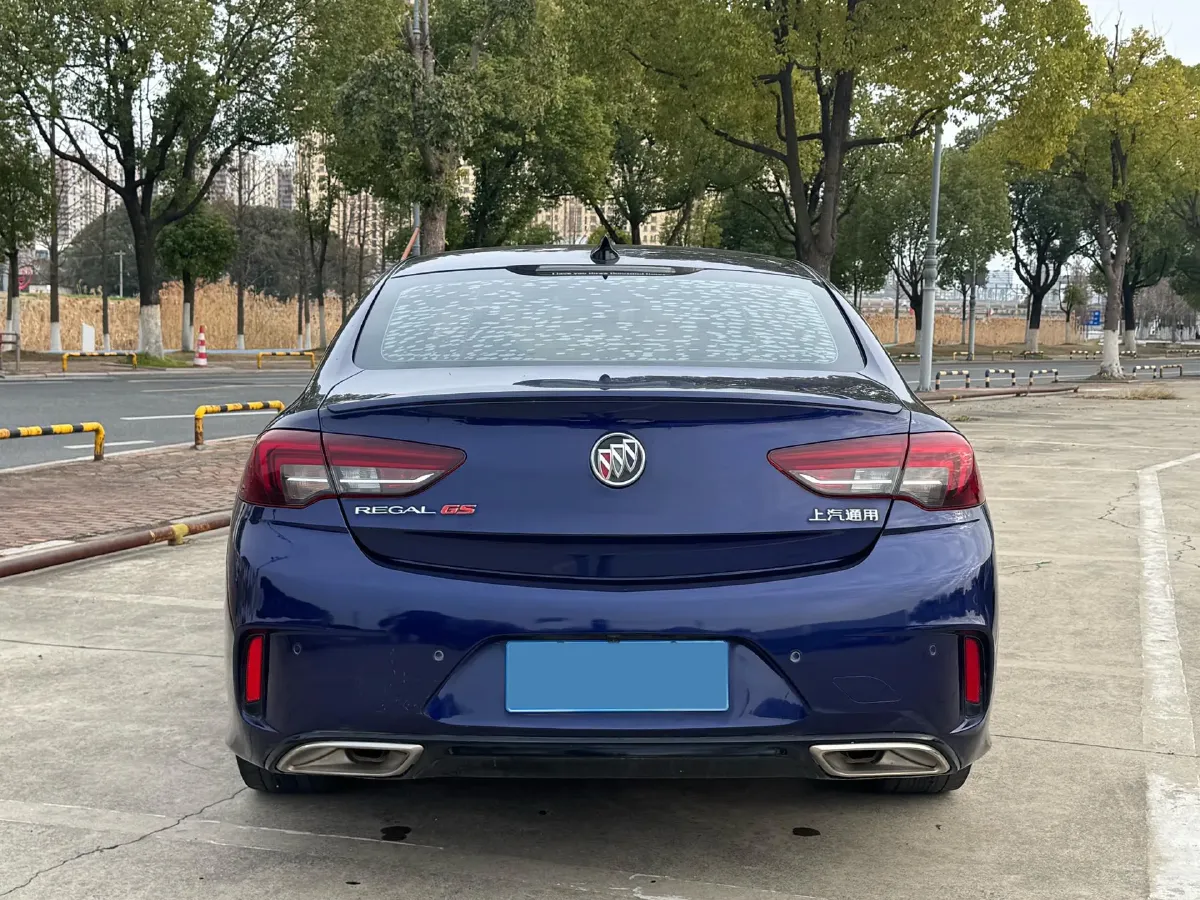 2019 Buick Regal 2.0T 261HP L4 9AT,autocango,china used car exporter,china ev exporter,chinese used car exporter,chinese used ev exporter