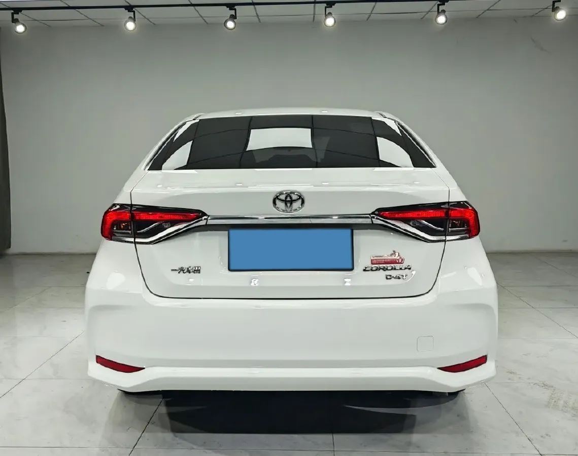 2021 Toyota Corolla 1.2T 116HP L4 CVT,autocango,china used car exporter,china ev exporter,chinese used car exporter,chinese used ev exporter