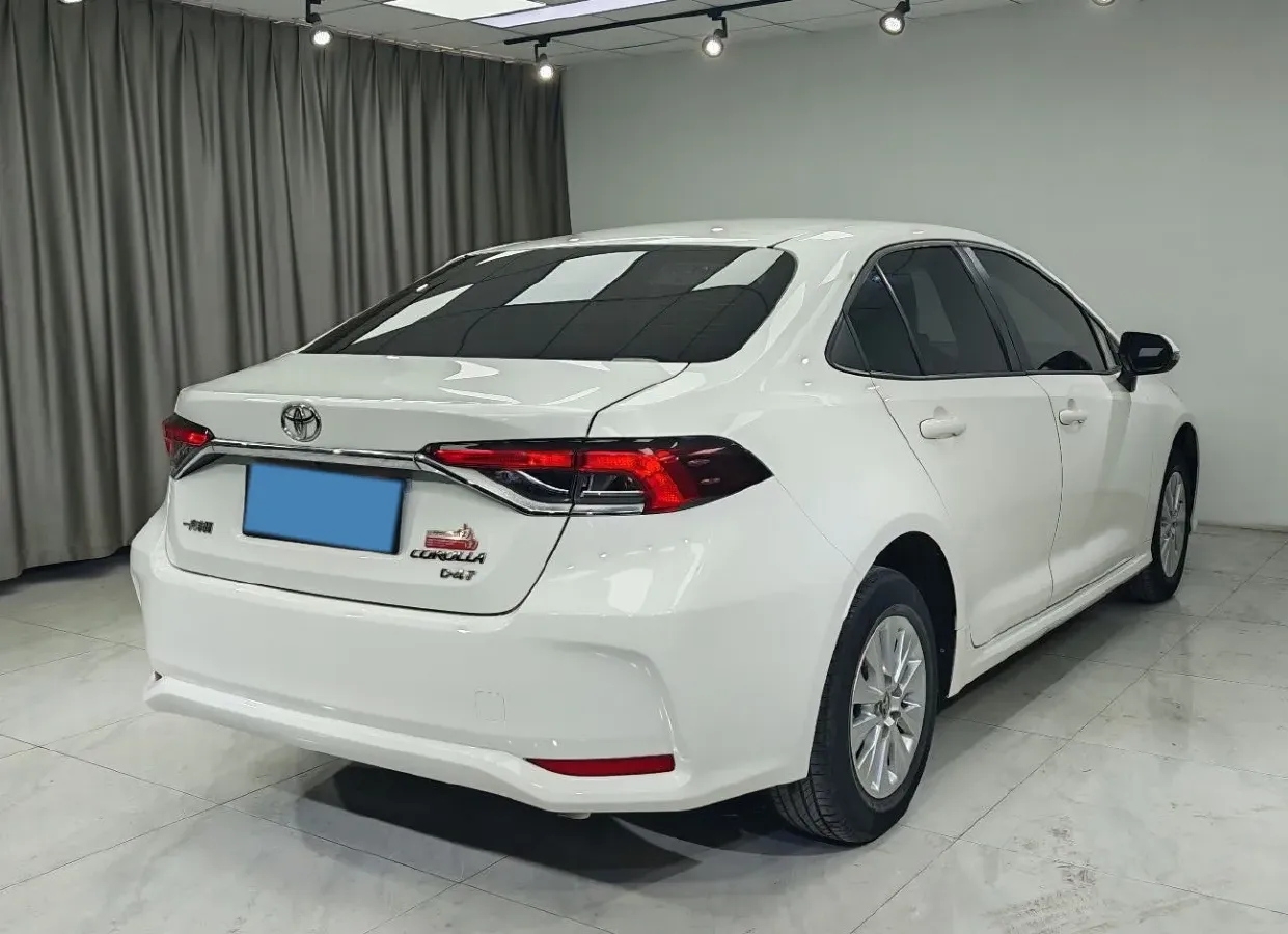 2021 Toyota Corolla 1.2T 116HP L4 CVT,autocango,china used car exporter,china ev exporter,chinese used car exporter,chinese used ev exporter