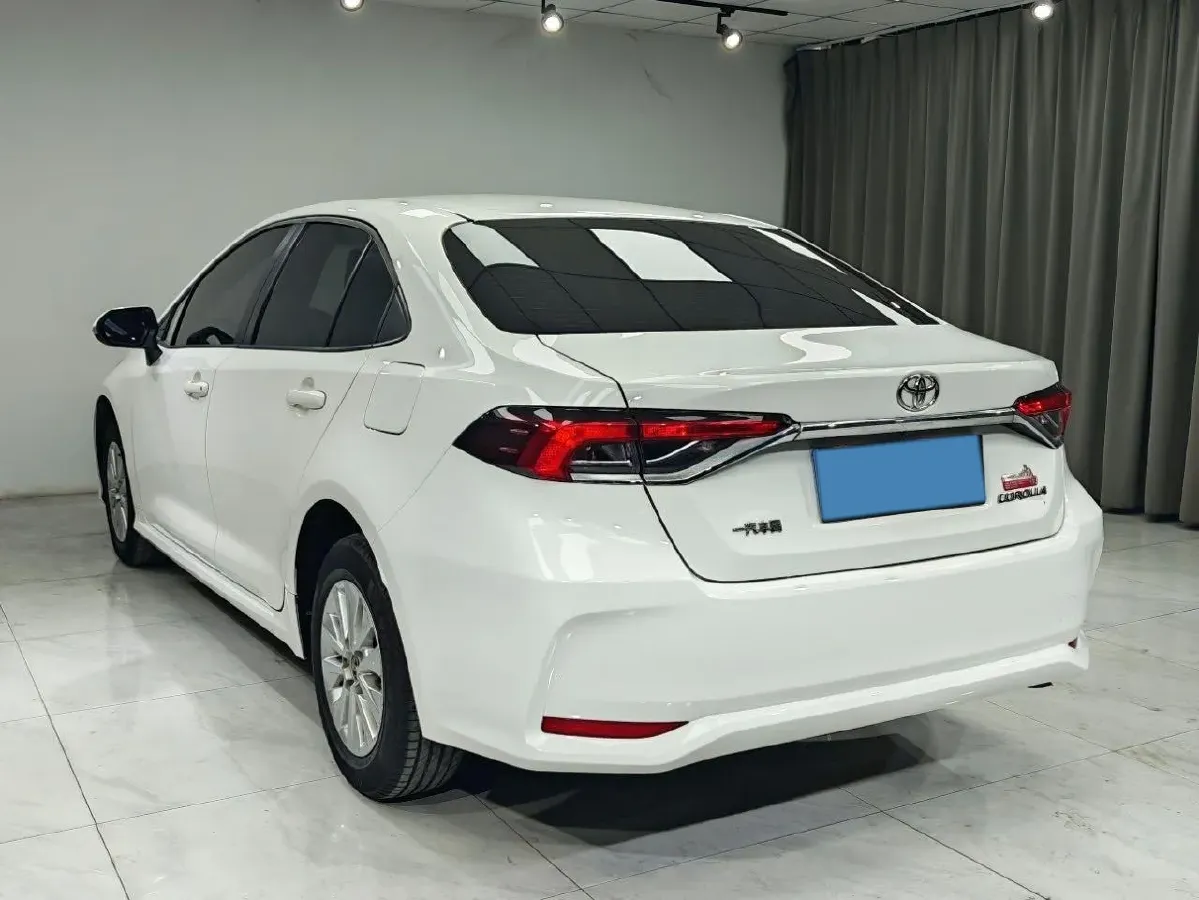 2021 Toyota Corolla 1.2T 116HP L4 CVT,autocango,china used car exporter,china ev exporter,chinese used car exporter,chinese used ev exporter