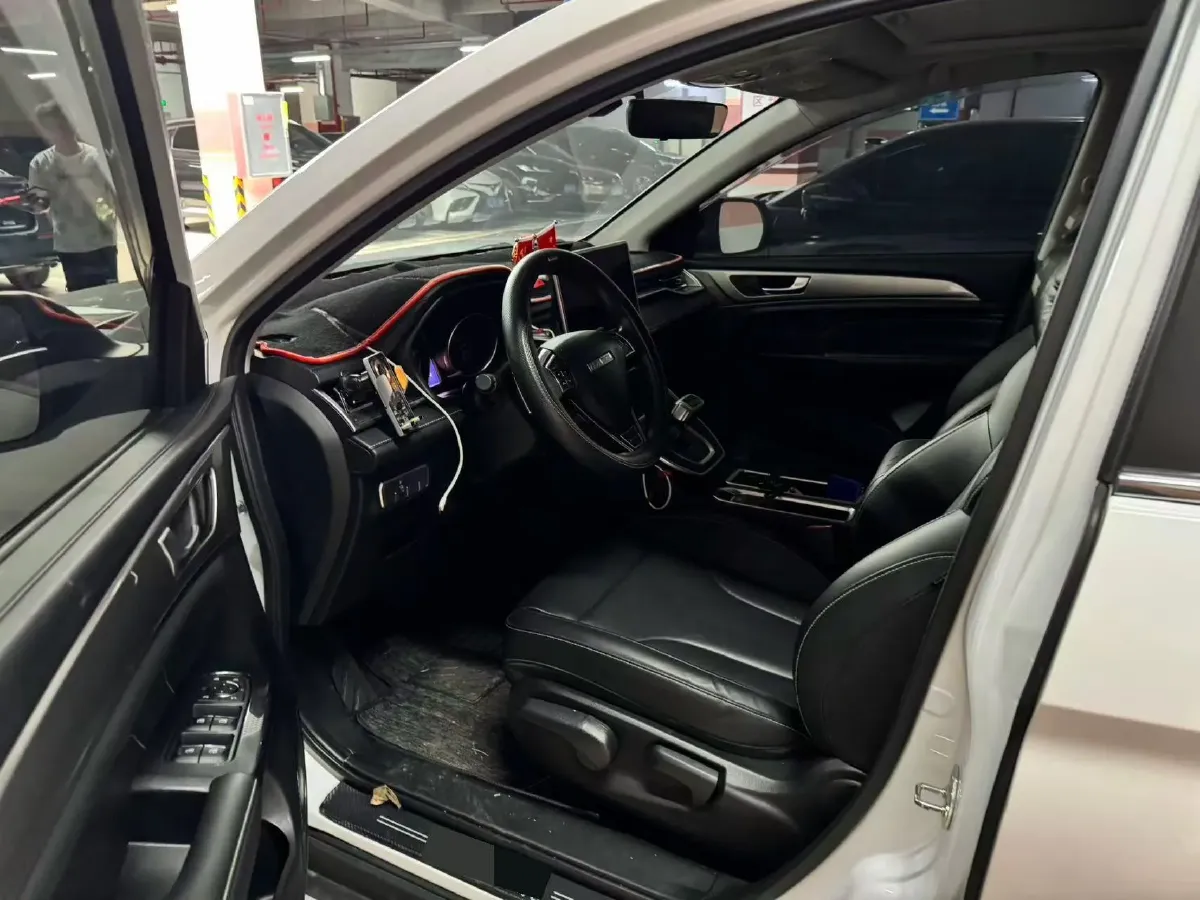 2022 Haval H6 1.5T 184HP L4 7DCT,autocango,china used car exporter,china ev exporter,chinese used car exporter,chinese used ev exporter