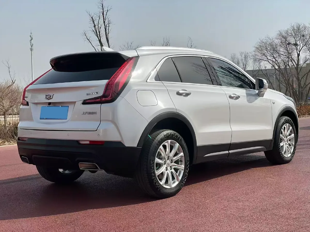 2021 Cadillac XT4 2.0T 237HP L4 9AT,autocango,china used car exporter,china ev exporter,chinese used car exporter,chinese used ev exporter