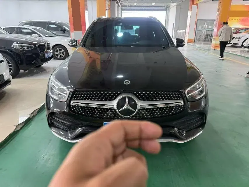 2021 Mercedes-Benz GLC Class 2.0T 197HP L4 9AT,autocango,china used car exporter,china ev exporter,chinese used car exporter,chinese used ev exporter