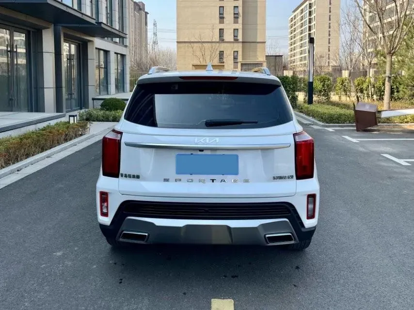 2021 Kia Sportage R 2.0L 161HP L4 6AT,autocango,china used car exporter,china ev exporter,chinese used car exporter,chinese used ev exporter