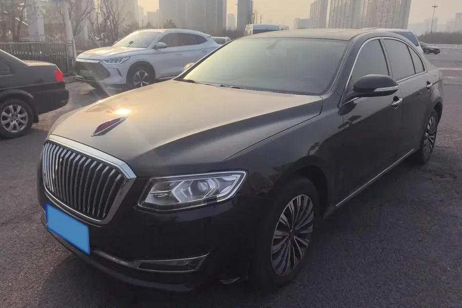 2019 HongQi H7 1.8T 188HP L4 6AT,autocango,china used car exporter,china ev exporter,chinese used car exporter,chinese used ev exporter