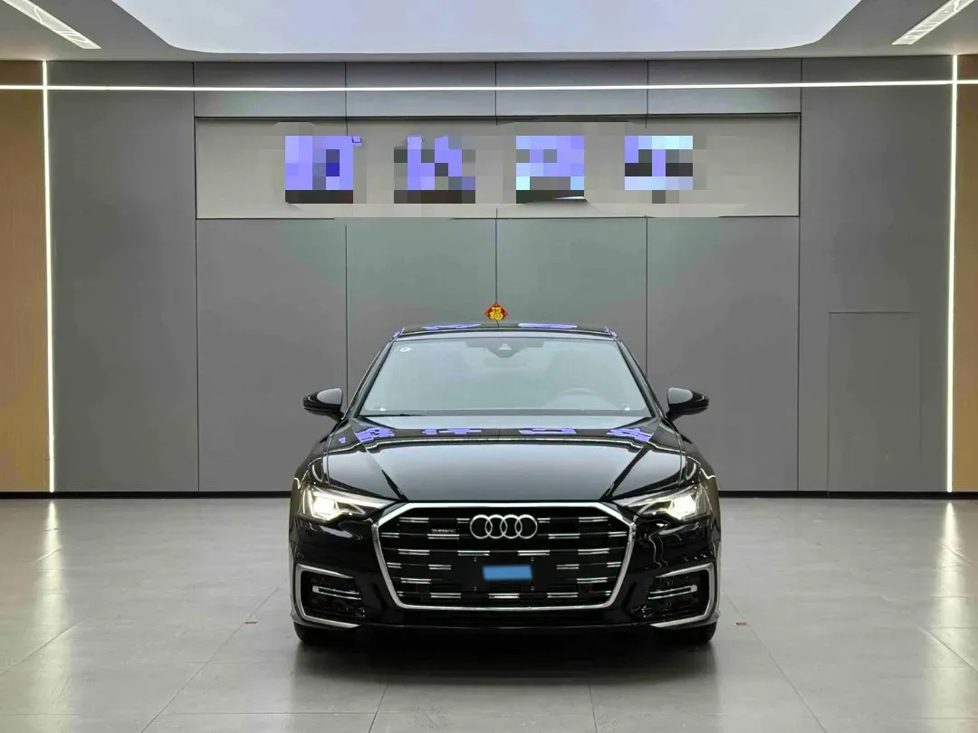 2023 Audi A6L 2.0T 245HP L4 7DCT,autocango,china used car exporter,china ev exporter,chinese used car exporter,chinese used ev exporter