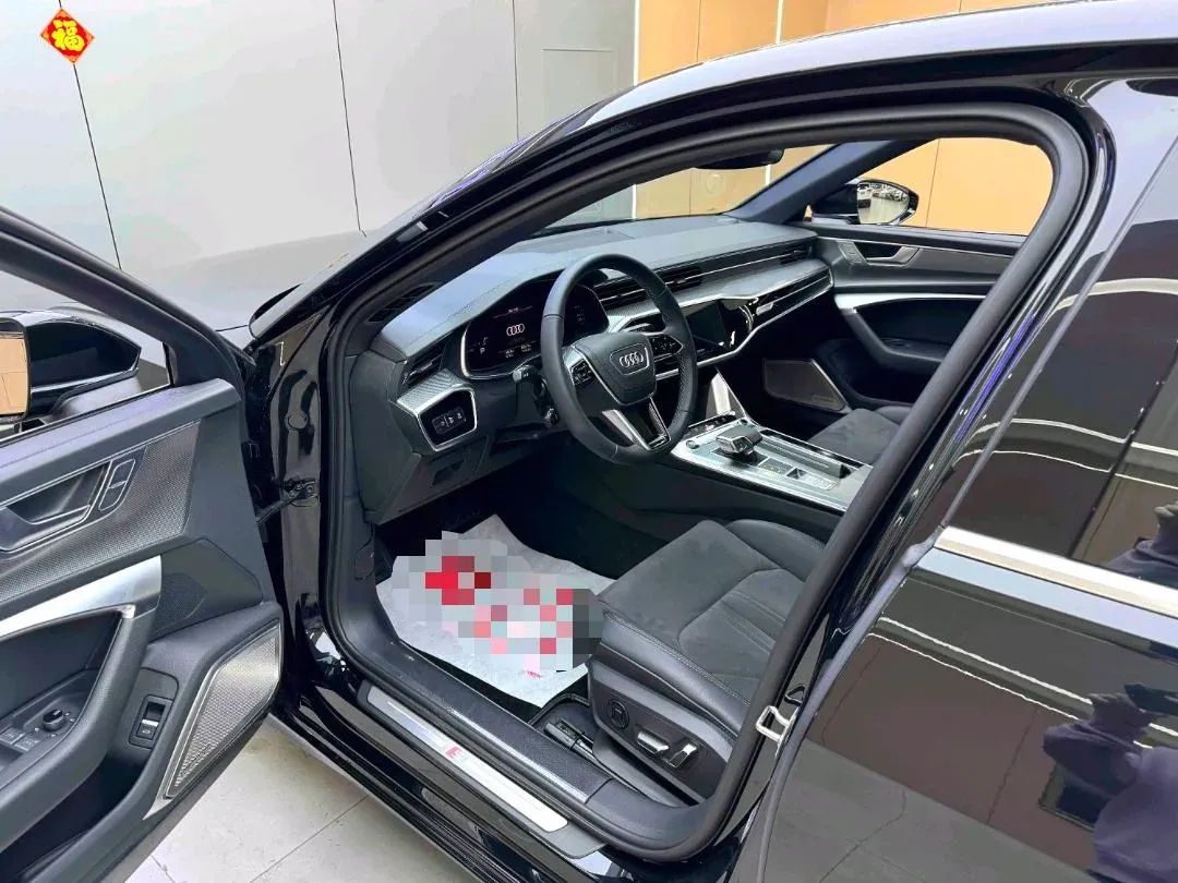 2023 Audi A6L 2.0T 245HP L4 7DCT,autocango,china used car exporter,china ev exporter,chinese used car exporter,chinese used ev exporter