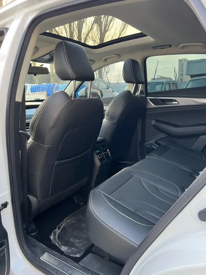 2021 ChangAn CS85 Coupe 1.5T 178HP L4 7DCT,autocango,china used car exporter,china ev exporter,chinese used car exporter,chinese used ev exporter