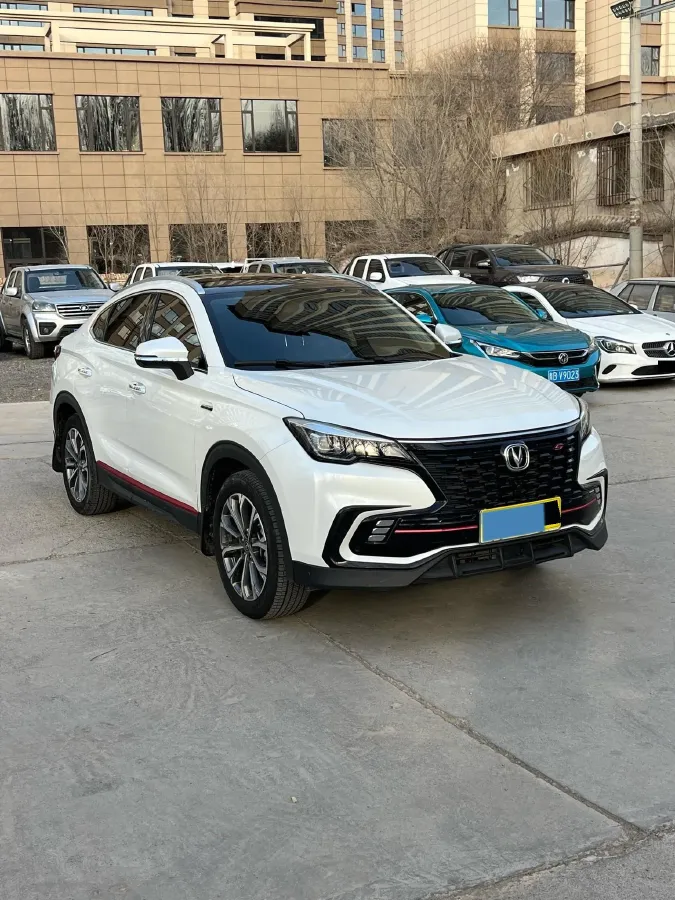 2021 ChangAn CS85 Coupe 1.5T 178HP L4 7DCT,autocango,china used car exporter,china ev exporter,chinese used car exporter,chinese used ev exporter