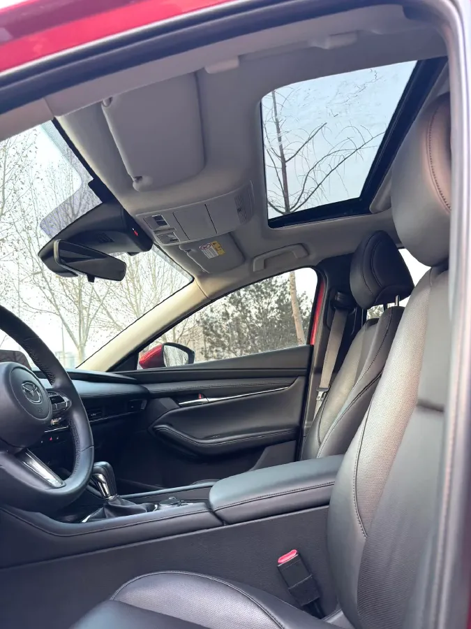 2022 Mazda 3 Axela 2.0L 158HP L4 6AT,autocango,china used car exporter,china ev exporter,chinese used car exporter,chinese used ev exporter