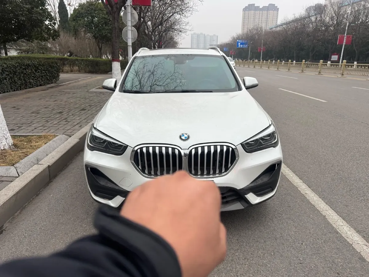 2021 BMW X1 2.0T 192HP L4 7DCT,autocango,china used car exporter,china ev exporter,chinese used car exporter,chinese used ev exporter