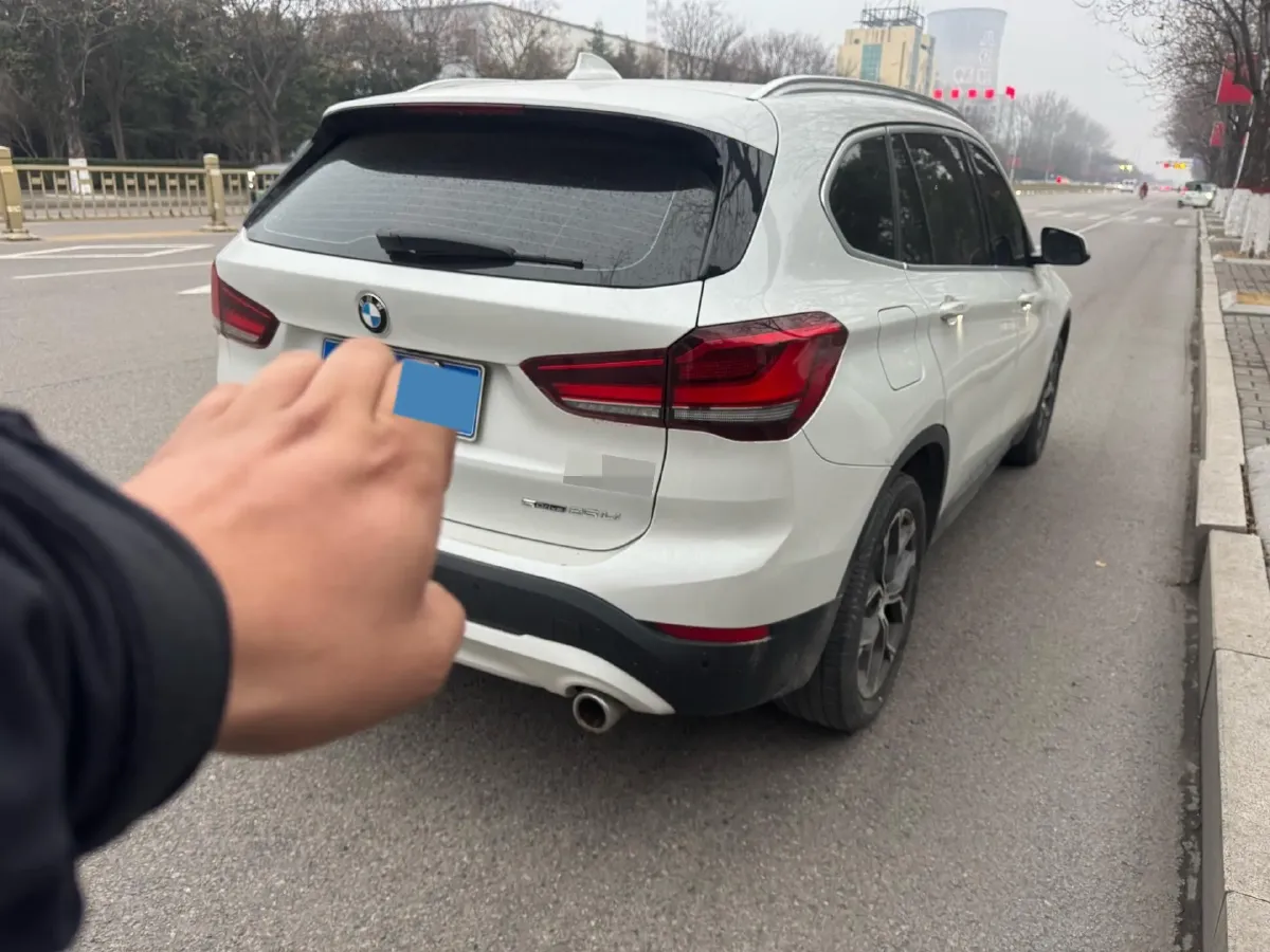 2021 BMW X1 2.0T 192HP L4 7DCT,autocango,china used car exporter,china ev exporter,chinese used car exporter,chinese used ev exporter