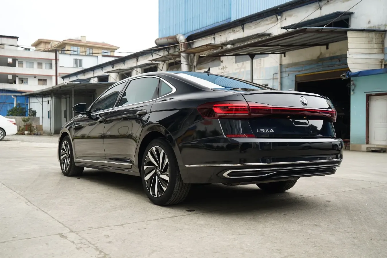 2022 Xpeng P7 BEV 60.2KWH,autocango,china used car exporter,china ev exporter,chinese used car exporter,chinese used ev exporter